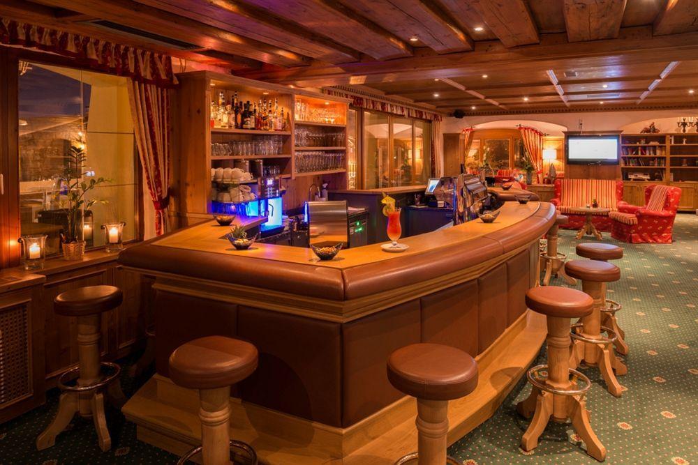 Sporthotel Cristall フルプメス エクステリア 写真