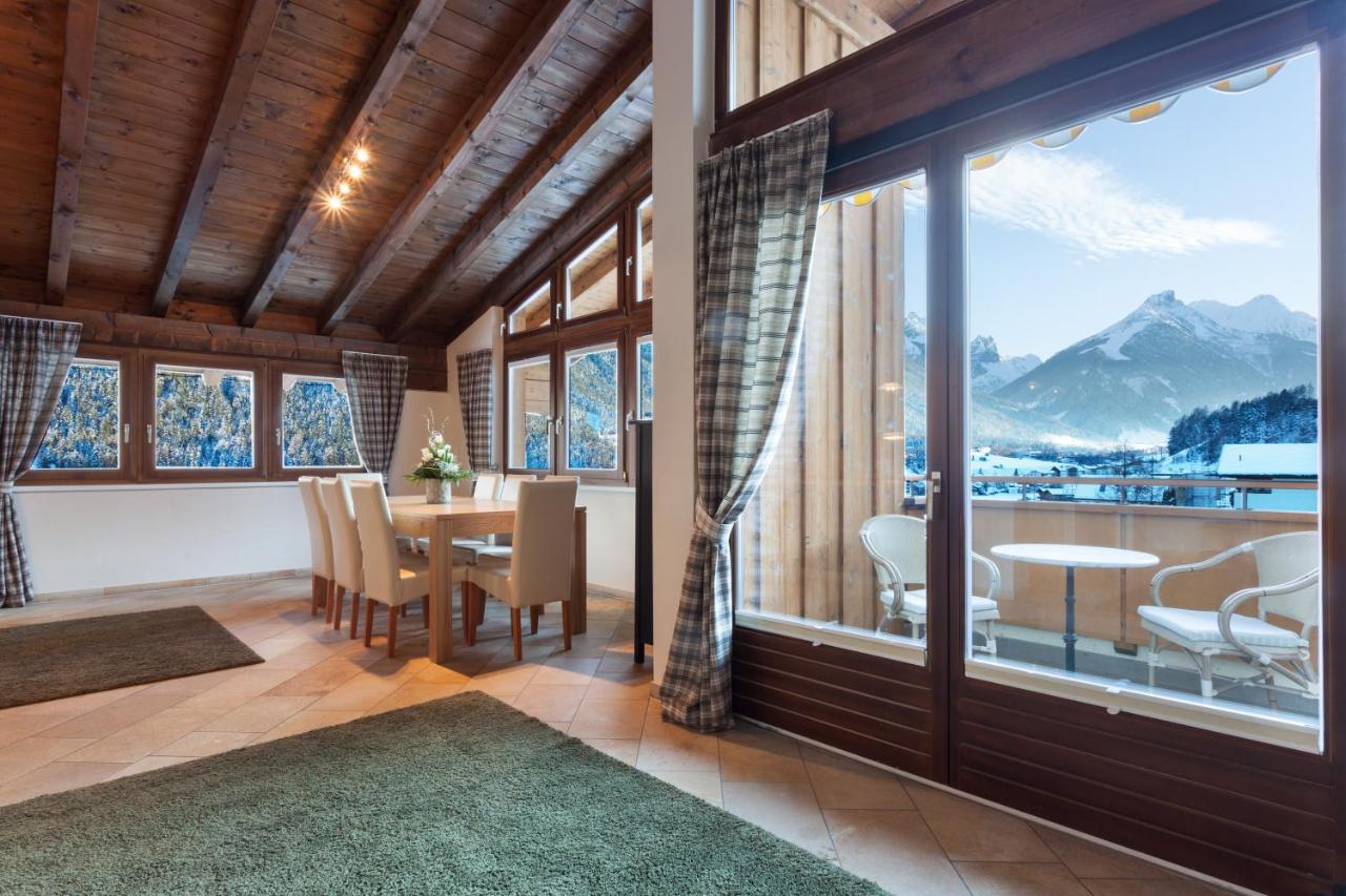 Sporthotel Cristall フルプメス エクステリア 写真